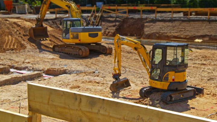 Engin de chantier pour terrassement en Seine-et-Marne
