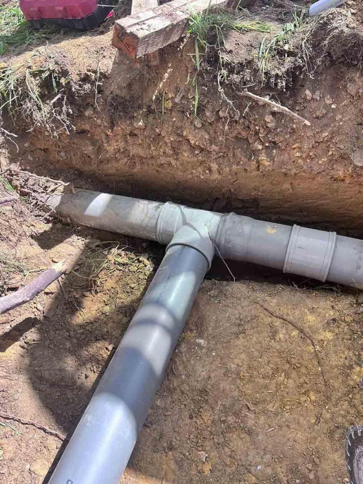 Votre partenaire de confiance pour assurer l'assainissement de votre terrain.